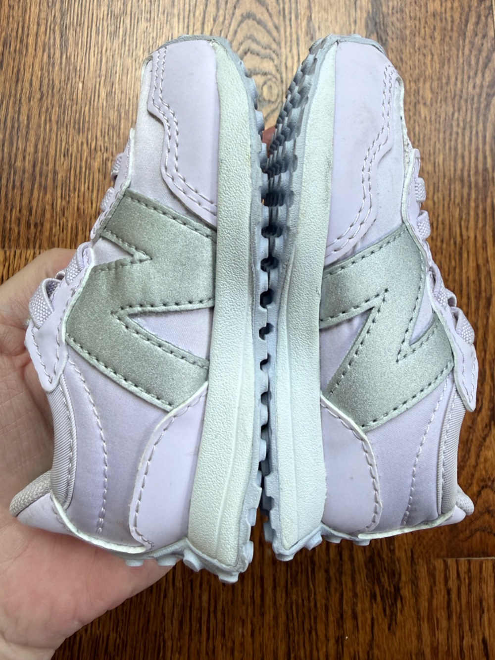 New Balance 327 Astral Glow-Silver Sneakers Sz 5 - Picture 3 of 13